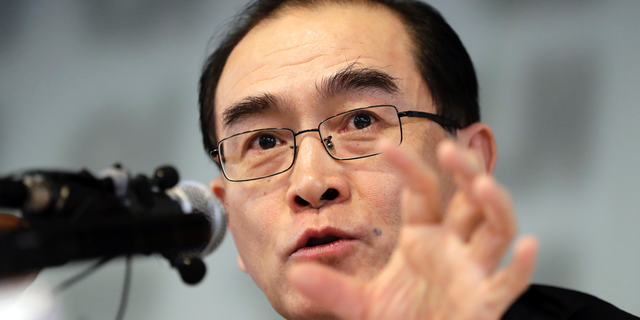 Thae Yong Ho, former North Korean diplomat, who defected to South Korea in 2016, speaks to the media in Seoul, South Korea, Tuesday, Feb. 19, 2019. Thae said North Korean leader Kim Jong Un has no intention of giving up his nuclear weapons and sees his upcoming second summit with U.S. President Donald Trump as a chance to cement his country’s status as a nuclear weapons state. (AP Photo/Lee Jin-man)