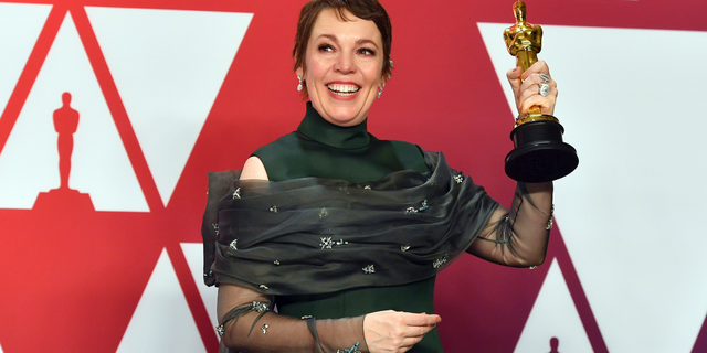 奥利维亚·科尔曼(Olivia Colman)在女王伊丽莎白女王的首次亮相之前对她表示尊敬 - 福克斯新闻 -ContentBroker_contentid-fd07b14518e34a90b59b04469d8bb9f7