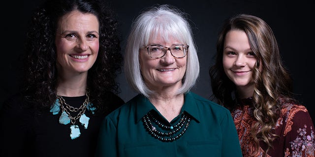 Debra Bissell, Heather Armstrong and Madison Armstrong