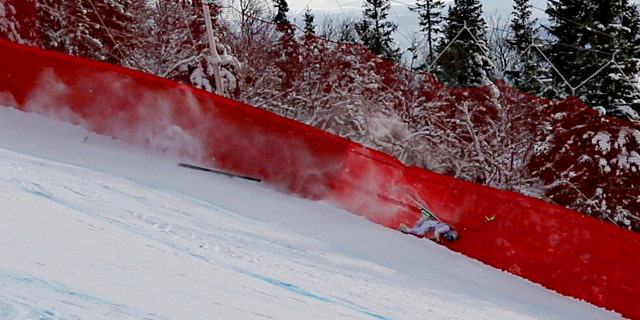 Lindsey Vonn crashes out during the FIS World Ski Championships Women's Super G on February 5, 2019 in Are Sweden.