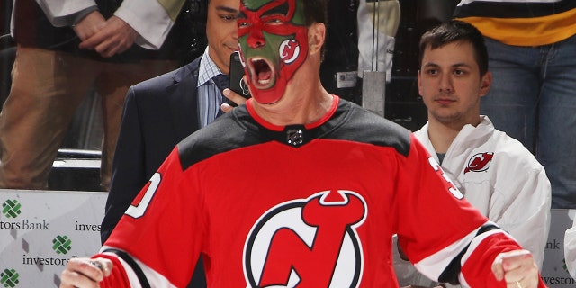 Patrick Warburton, who played David Puddy on the TV show "Seinfeld," walks out onto the ice at the Prudential Center on February 19, 2019, in Newark, N.J. (Getty Images)