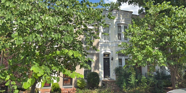 Senator Bernie Sanders and his wife, Jane O'Meara, own this townhouse built in the late 1800s in the District of Columbia. It's a one bedroom, one and a half bath with a brick exterior