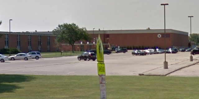 Tremper High School is facing accusations of body shaming at a cheerleading banquet last March, after a coach gave out three mock awards to girls: a Big Boobie award, a Big Booty award and a String Bean award. (Google)