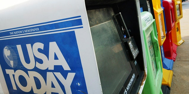 St. Louis, MO. A USA Today newspaper dispenser. (Photo by: Newscast/UIG via Getty Images)
