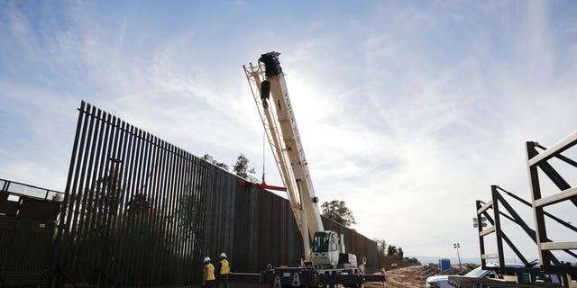 DOSSIER - In the archive photo of March 5, 2018, construction work of a new, higher version of the border structure in Calexico, California, was rejected. A federal court of appeal rejected the arguments of the State of California and environmental groups that were trying to prevent the reconstruction of the site. sections of the US-Mexican border wall. The US 9th Circuit Court of Appeals ruled on Monday, February 11, 2019, that the Trump administration did not exceed its powers by waiving environmental regulations to rebuild sections of wall near San Diego and Calexico . (AP Photo / Gregory Bull, file)