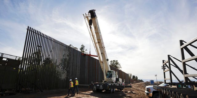 DOSSIER - In the archive photo of March 5, 2018, construction work of a new, higher version of the border structure in Calexico, California, was rejected. A federal court of appeal rejected the arguments of the State of California and environmental groups that were trying to prevent the reconstruction of the site. sections of the US-Mexican border wall. The US 9th Circuit Court of Appeals ruled on Monday, February 11, 2019, that the Trump administration did not exceed its powers by waiving environmental regulations to rebuild sections of wall near San Diego and Calexico . (AP Photo / Gregory Bull, file)