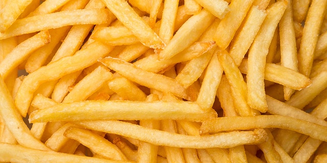 Fried foods, such as French fries, fried chicken and fried dumplings should be avoided to keep your heart healthy.