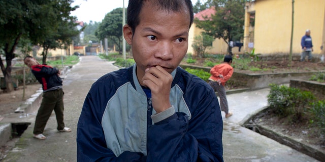 Disabled residents of the Ba Vi orphanage walk around the large campus of Ba Vi in Vietnam. Vietnamese and US policymakers are using to eliminate the environmental damage caused by dioxin TCDD. A plan in place urges the US government to provide about $ 30 million a year over 10 years to clean up sites still contaminated with dioxin. (Photo by Paula Bronstein / Getty Images)