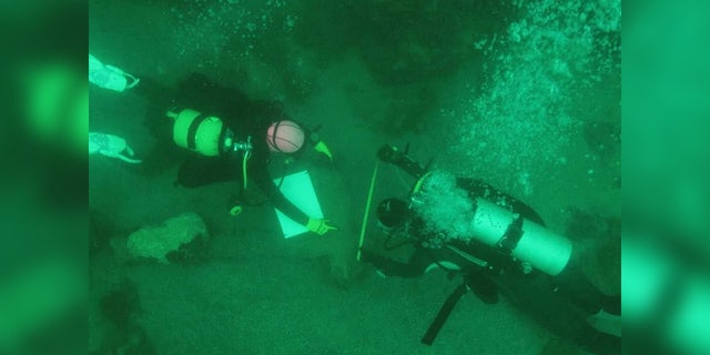 The Polish team spent a month working with Guatemalan archaeologists at Lake Petén Itzá.