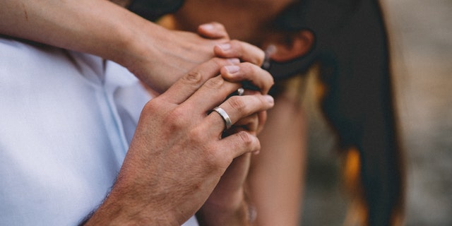 Planning the average wedding takes around 528 hours, according to a survey of 2000 Americans.