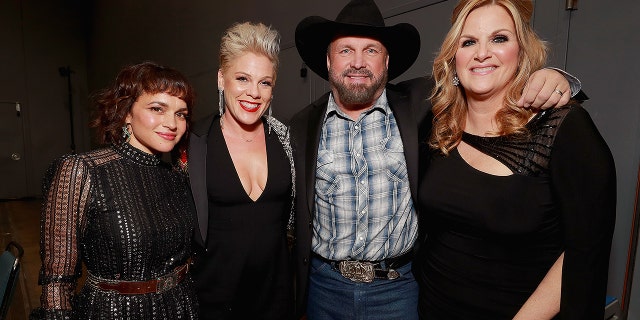 Norah Jones, Pink, Garth Brooks and Trisha Yearwood