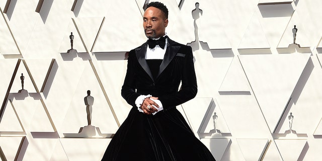 man wears dress to oscars