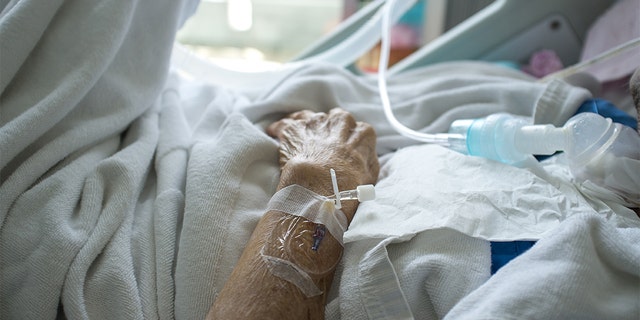 The New Jersey Catholic Conference is urging its parishioners to get their state legislators to vote no on the Aid in Dying for the Terminally Ill Act, which would allow adult residents to obtain a prescription for life-ending drugs if a doctor has determined they have six months or less to live. (iStock)