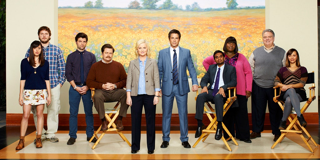 Amy Poehler Reflects On 10 Year Anniversary Of Parks And Recreation I M Just Really Overwhelmed Fox News