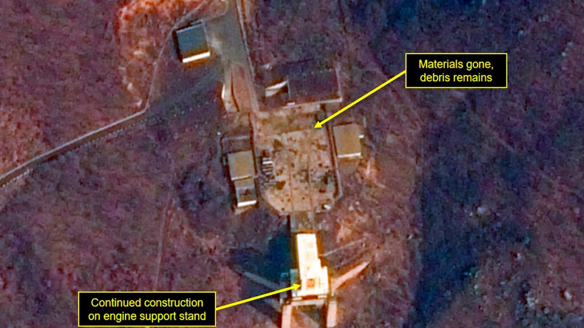 The report claimed that the structures being restored include a rail-mounted transfer building, for which new walls have been erected and a new roof added. The engine support structure at the engine test stand is also being reassembled, while new roofs have been installed on the fuel and oxidizer buildings.