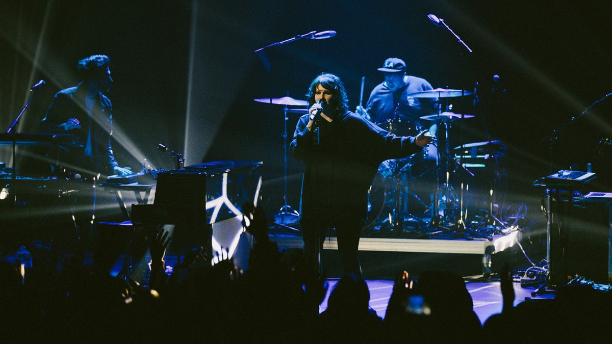 Bethel Music's Amanda Lindsey Cook just wrapped up her four-show tour for her album release for "House on a Hill." Cook is joining the Hillsong UNITED USA Tour 2019 in April hitting cities all across the nation.