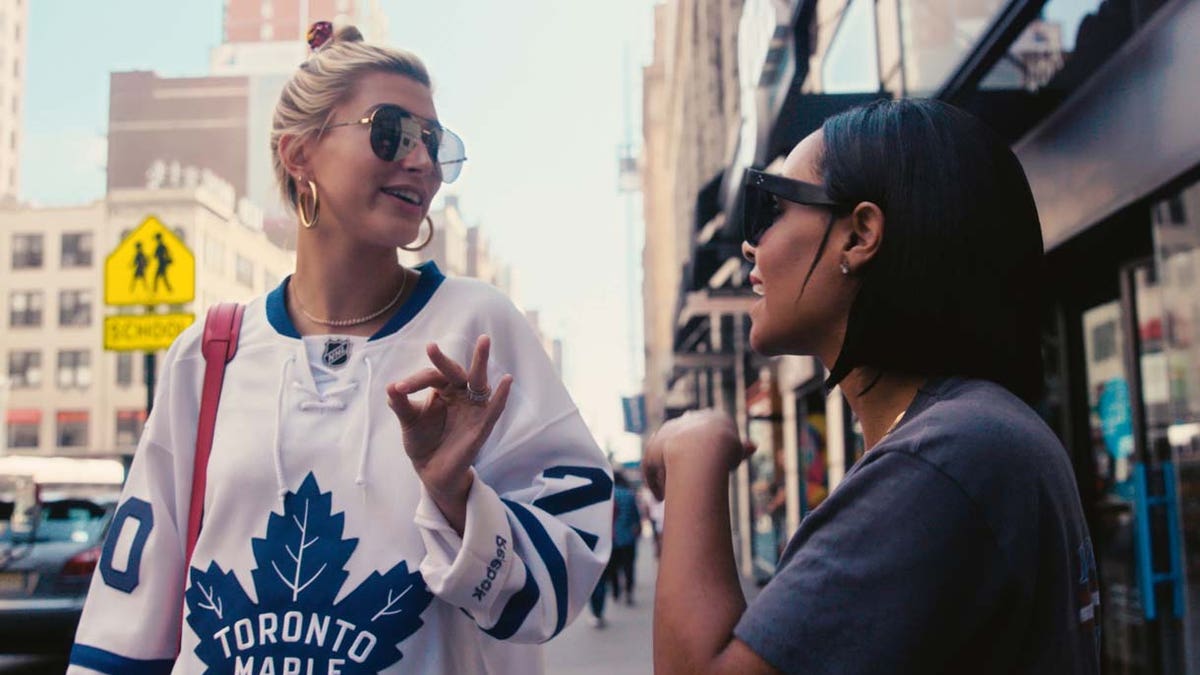 Hailey Baldwin Showed Love To The Toronto Maple Leafs On Instagram