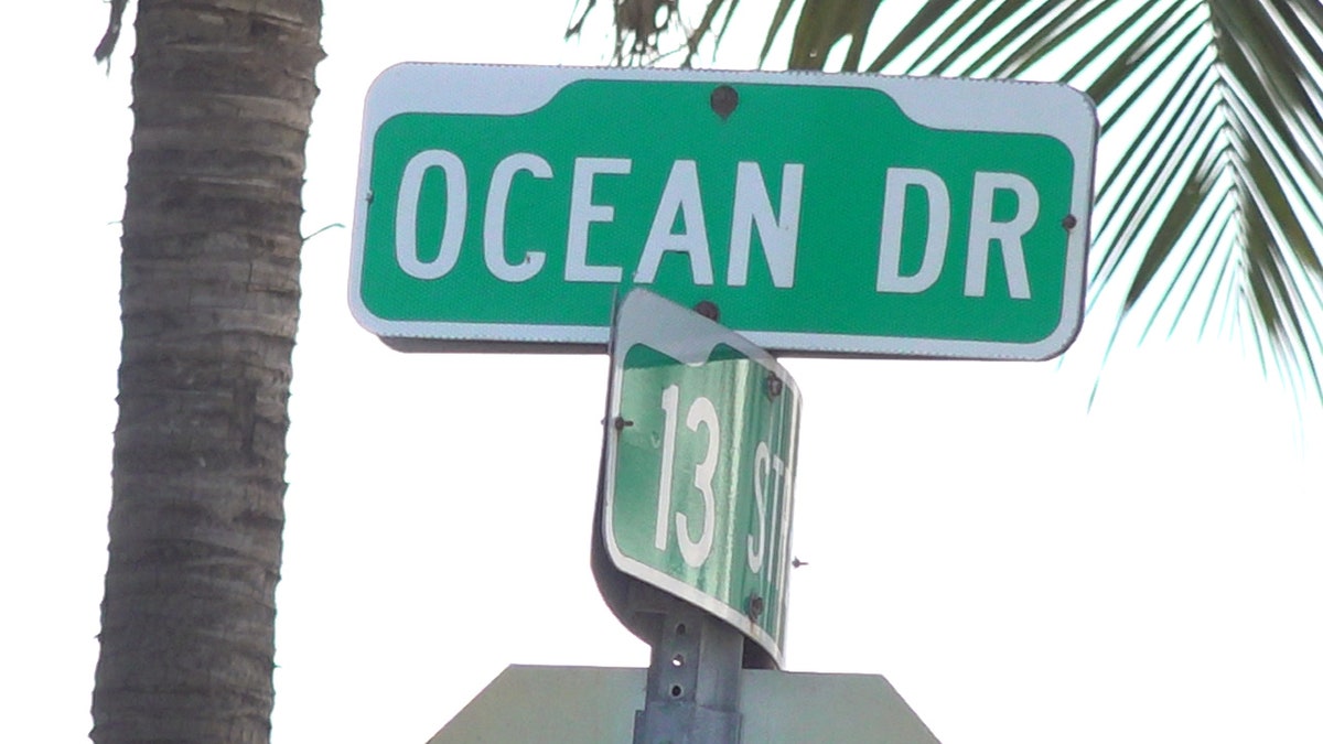 Ocean Drive in Miami Beach is a popular place for many tourists.