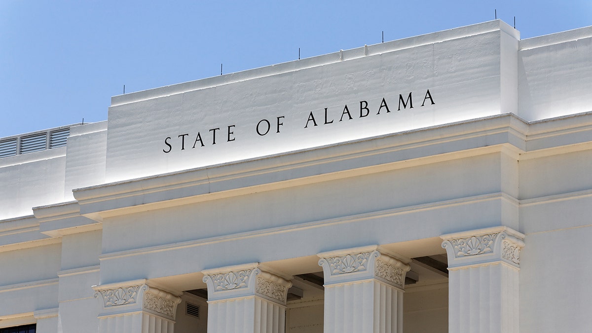 Alabama Lawmakers Approve Education Rule Similar To Florida's Law | Fox ...