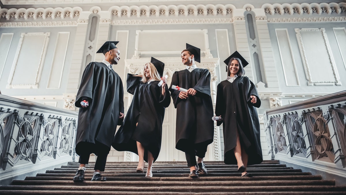 Graduation Ceremony Dress Code