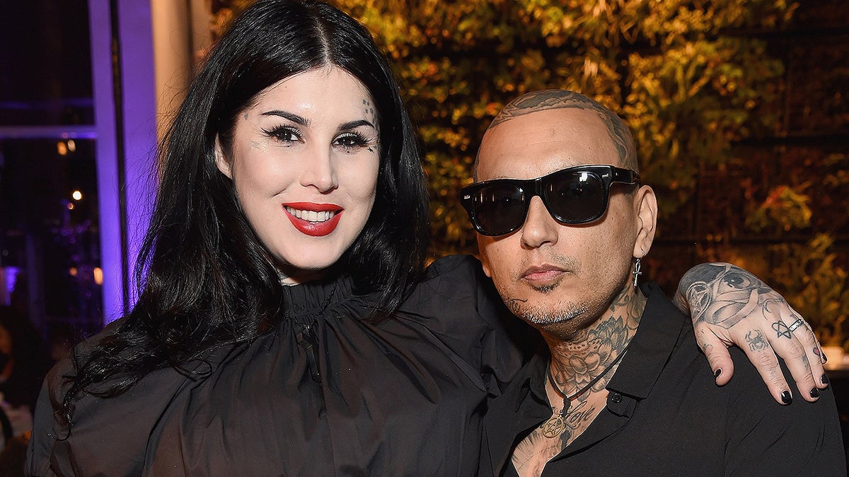 BEVERLY HILLS, CA - OCTOBER 27: (L-R) Kat Von D and Rafael Reyes attend the Animal Equality Inspiring Global Action Gala at The Beverly Hilton Hotel on October 27, 2018 in Beverly Hills, California. (Photo by Michael Kovac/Getty Images for Animal Equality Los Angeles) (EDITORS NOTE: Retransmission with alternate crop.)