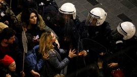 Turkish police tear gas crowd attempting banned Women's Day march