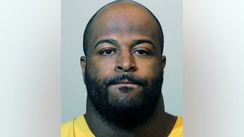 Video of former Giants defensive lineman Barry Cofield's heroin arrest at gunpoint revealed