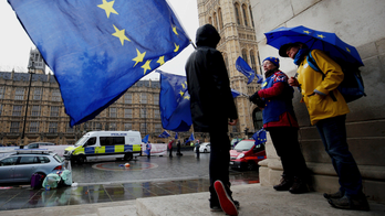 The Latest: Eurotunnel withdraws lawsuit against UK