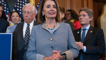 Scaramucci says Pelosi is 'the smartest person' amid Democratic calls for impeachment