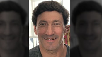 LA financial executive tipped authorities to college admissions scandal for leniency in fraud case, report says