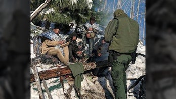 Illegal immigrants rescued from freezing, snowy mountain by Arizona Border Patrol