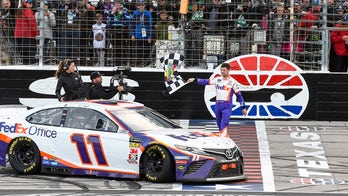 Denny Hamlin wins Texas NASCAR race after 2 penalties