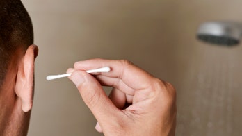 Man's severe bacterial infection, seizures pinned on cotton swab used while cleaning ear