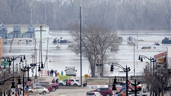 Midwest bracing for more 'unprecedented' flooding that has shattered record-high river levels