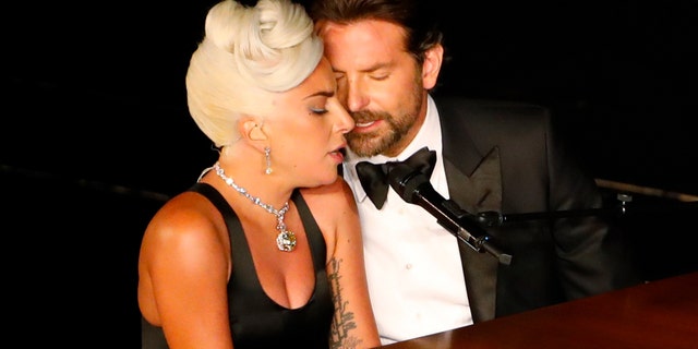 Lady Gaga and Bradley Cooper perform "Shallow" from "A Star Is Born" at the Oscars, Feb. 24, 2019. (Reuters)