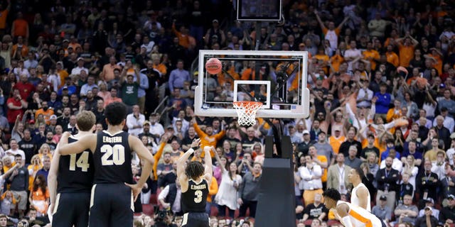 Purdue's Carsen Edwards shoots a free throw in the final seconds of the second half of a men's NCAA Tournament college basketball South Regional semifinal game against Tennessee. (Associated Press)