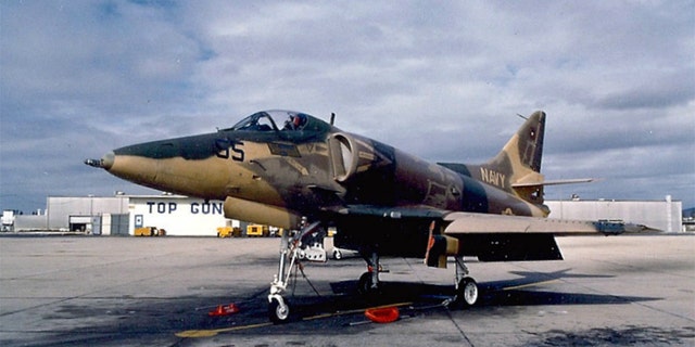 A U.S. Navy Douglas A-4E Skyhawk (BuNo 151095) from the Fighter Weapons School ("Top Gun") at Naval Air Station Miramar, California (USA) in the late 1980s or early 1990s. (photo U.S. Navy)