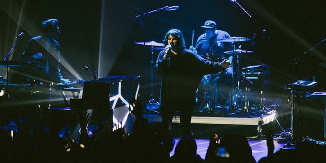 Bethel Music's Amanda Lindsey Cook just wrapped up her four-show tour for her album release for "House on a Hill." Cook is joining the Hillsong UNITED USA Tour 2019 in April hitting cities all across the nation.