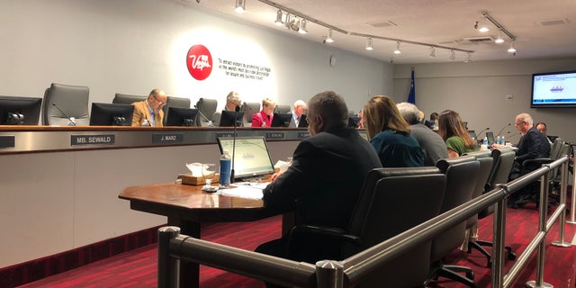 The Las Vegas Convention Center and Visitor Authority voted Tuesday morning to proceed with contracting with Boring Co. to build a tunnel transport system.