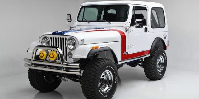This custom Jeep was auctioned by the Gary Senise Foundation to help provide services to America's military veterans and first responders.