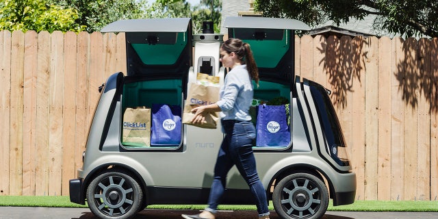 Nuro's new R-1 self driving vehicle