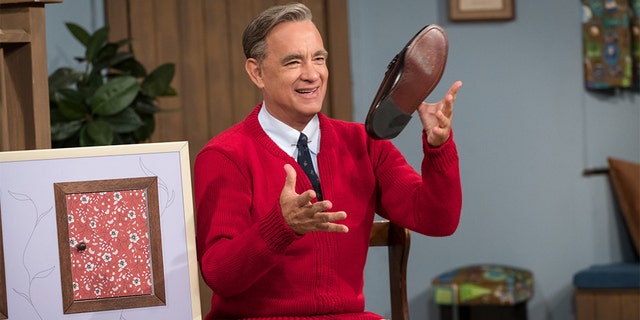 Tom Hanks portrays Mister Rogers in 'A Beautiful Day in the Neighborhood.'