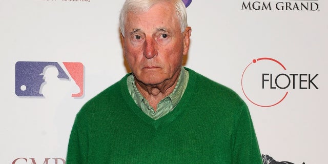 Legendary Indiana University basketball coach Bob Knight’s health is said to be in decline, according to Don Fischer, the Hoosiers radio voice.