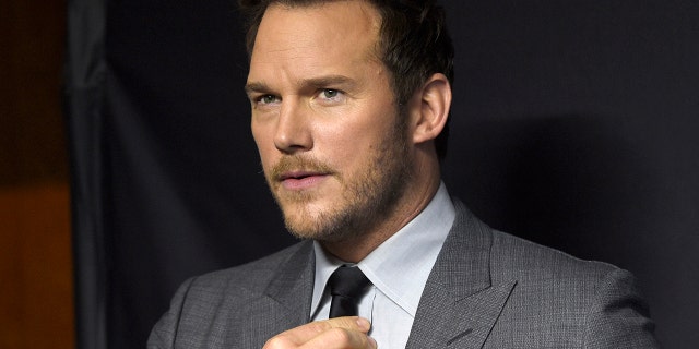 Chris Pratt arrives at 