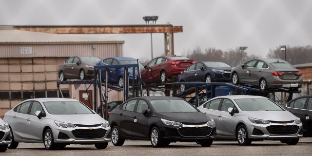 Cars sitting outside GM Lordstown Plant on November 26, 2018, in Lordstown, Ohio. (Photo by Jeff Swensen / Getty Images, File)