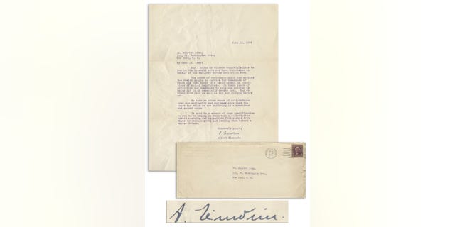 (Credit: Nate D. Sanders Auction House)