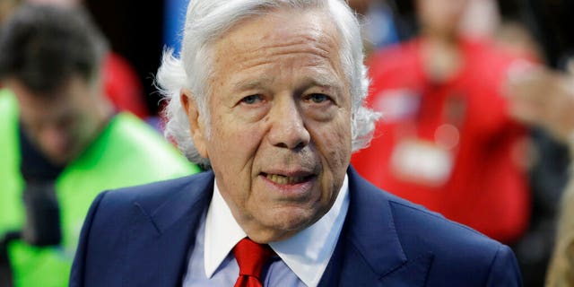 Palm Beach County Judge Joseph Marx ruled Monday that prosecutors can’t use the surveillance footage video that allegedly shows the 77-year-old New England Patriots owner Robert Kraft engaging in paid sex at a massage parlor, according to a report. (AP Photo/Chris O'Meara, File)