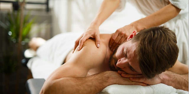 Giving A Massage To A Gay Man Sdlgbtn 6237