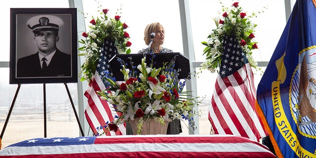 “He looked fear and death in the face and honor won out," Charlotte Shaw told mourners at her husband Lt. Richard "Tito" Lannom's funeral Saturday in Tennessee.