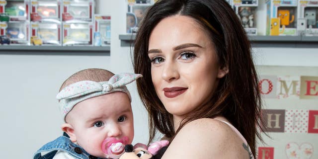Jade Jeanes with her daughter Disney.